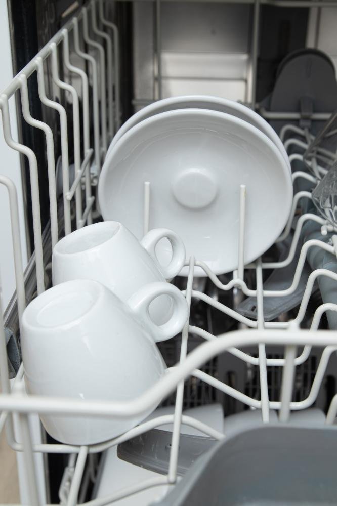 Why Won't My Dishwasher Clean Dishes?